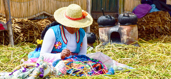 Peru Quecha Women Picture